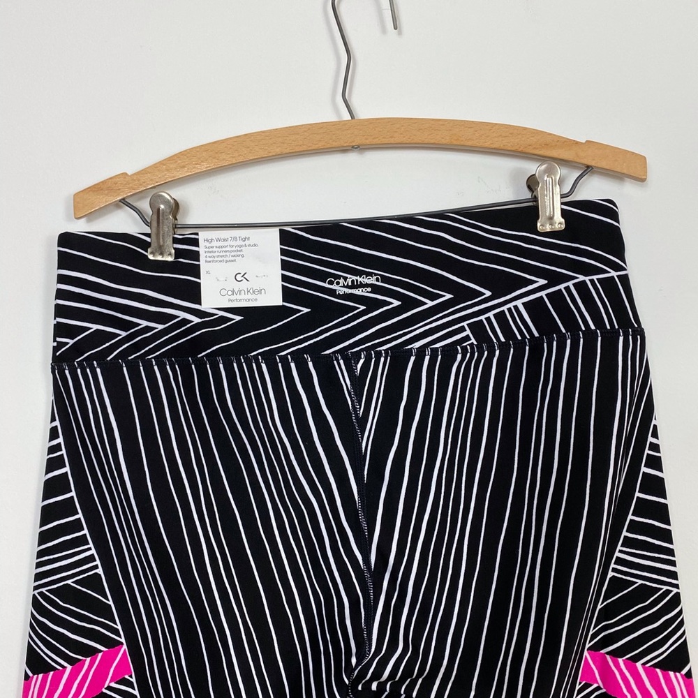 Calvin Klein Performance Wear High Waist  Leggings Woman’s Size XSmall - Picture 3 of 3